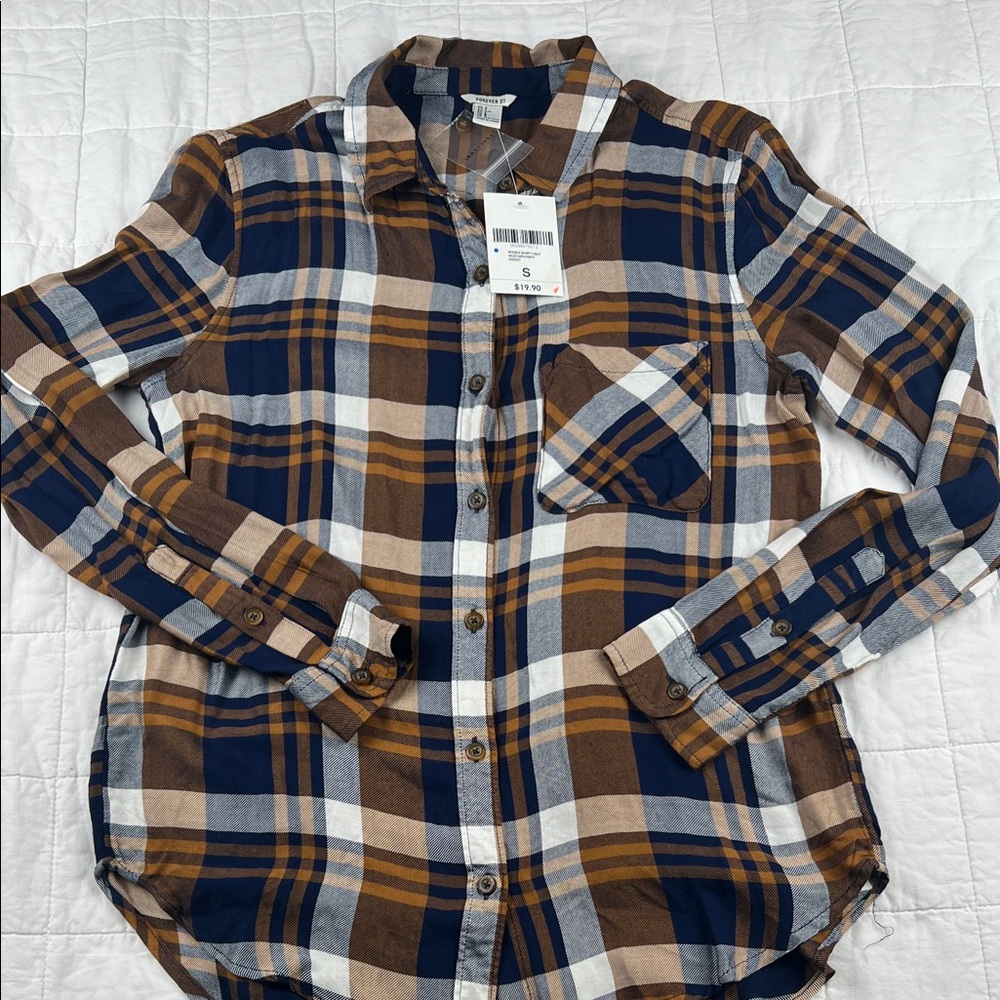 Forever 21 Navy and Tan Plaid Button-Down Shirt Sz‎ S